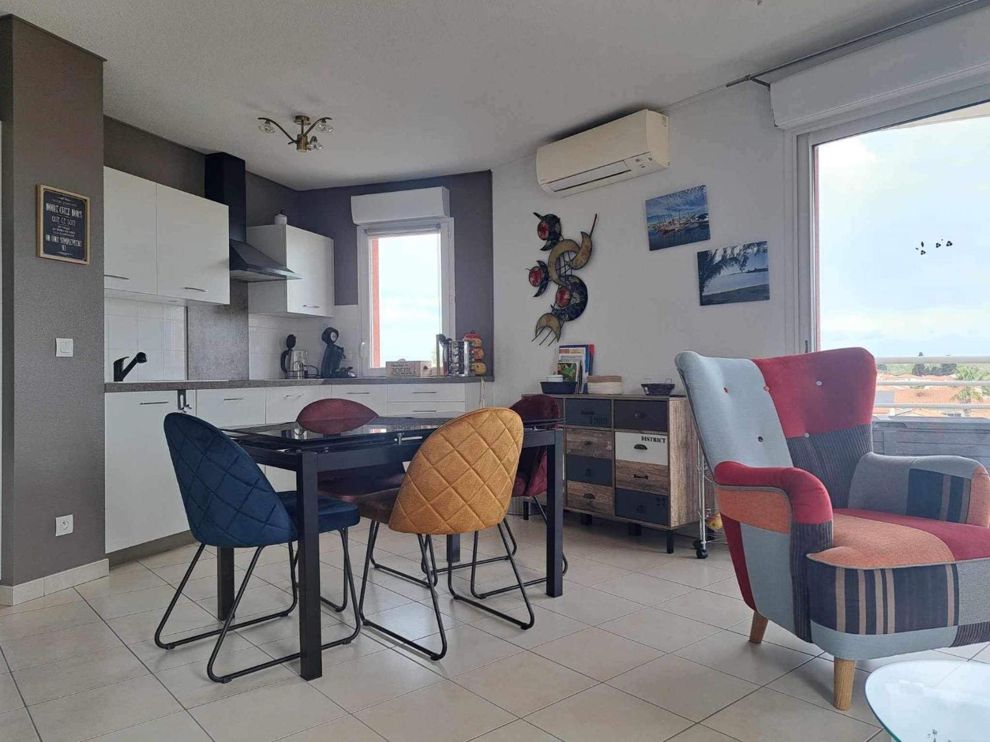 Logement Entier, Calme, Hyper Equipe Сен-Лоран-де-ла-Саланк Экстерьер фото