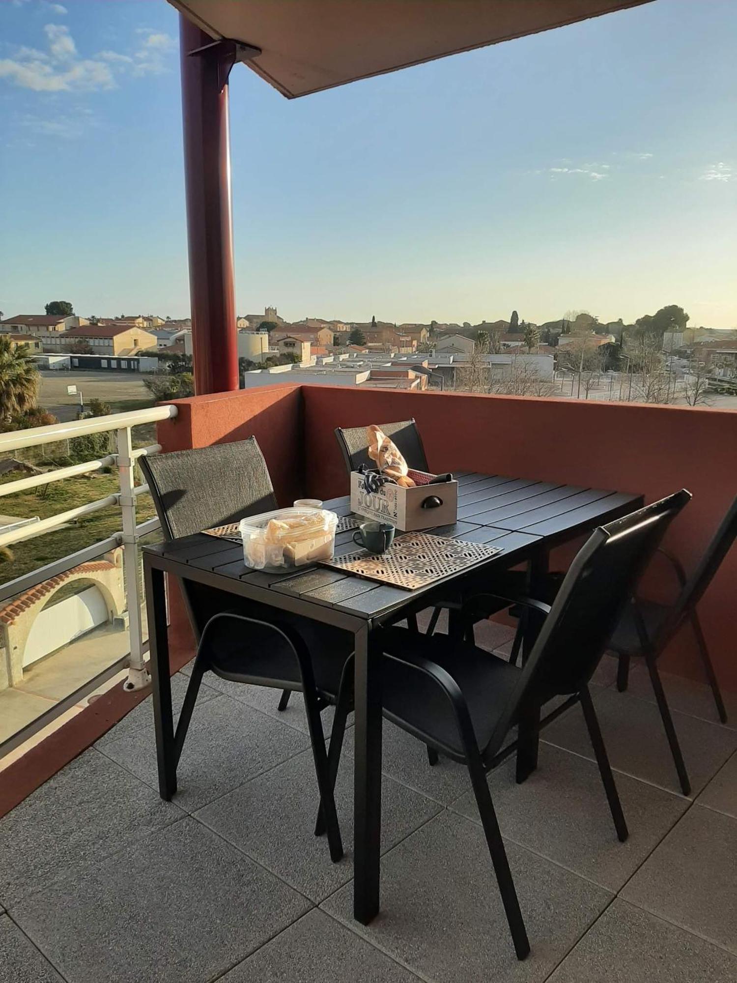 Logement Entier, Calme, Hyper Equipe Сен-Лоран-де-ла-Саланк Экстерьер фото